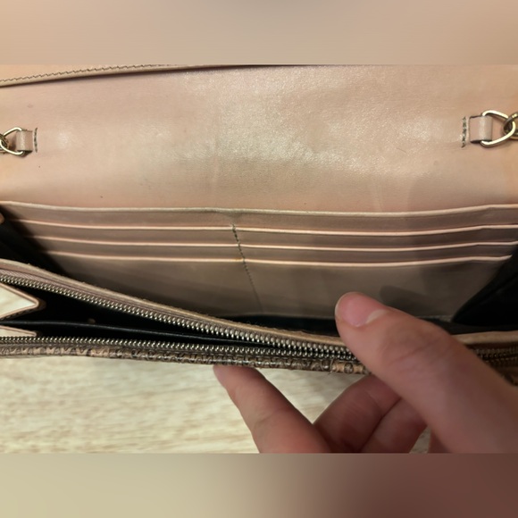 Vintage Gucci Authentic Snakeskin and Leather Clutch Wallet - Picture 15 of 15